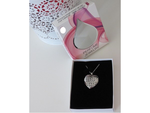 Women Fashion Perfume Fil Jewelry Heart Pendant Necklace Chain Fragrance SILVER