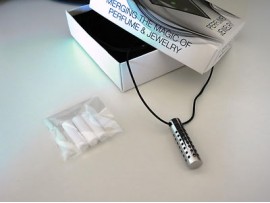 FLO Men Fashion Jewelry Cylinder Perfume Fil Pendant Necklace Fragrance SILVER