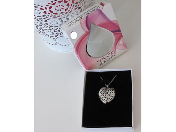 FLO Women Fashion Perfume Jewelry Heart Pendant Necklace Chain Fragrance SILVER